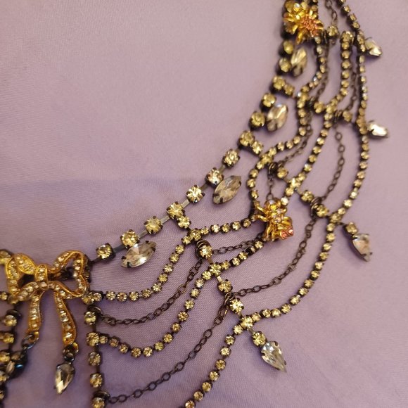 Vintage Betsey Johnson Halloween Spider Web Necklace - Picture 3 of 4